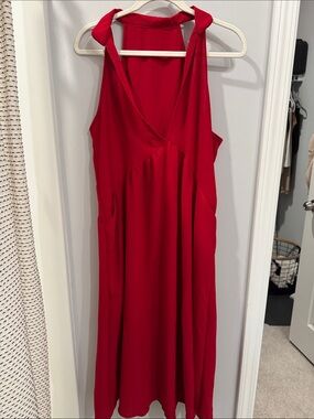 Sleeveless Red Midi Dress with V-Neck and Tie Straps